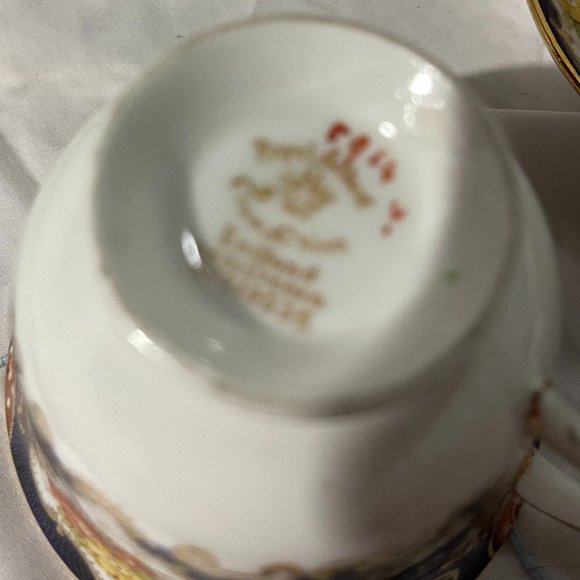 VINTAGE Royal Albert Bone China Rare Royal Albert Crown China England - Alhambra - Picture 3 of 4